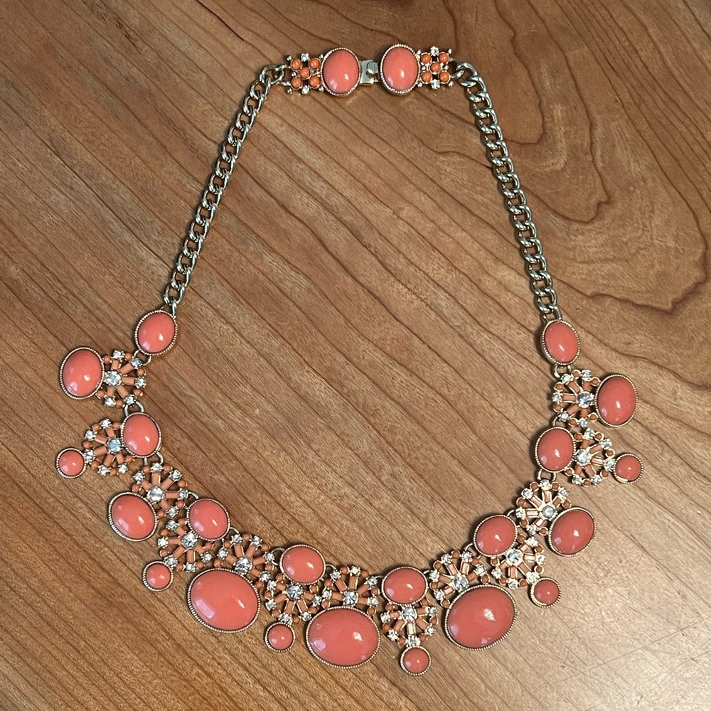 🪸 Banana Republic Necklace